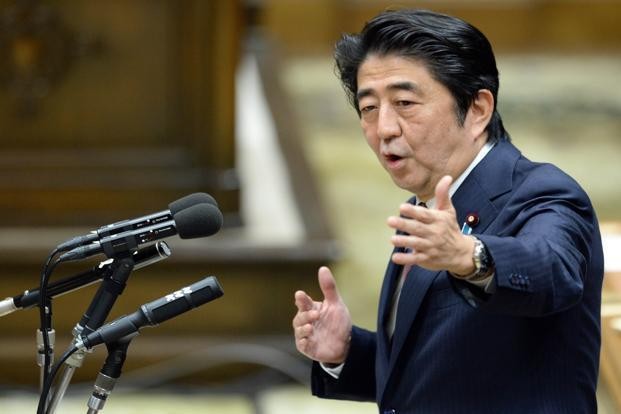Le Japon veut réviser sa Constitution pacifiste 